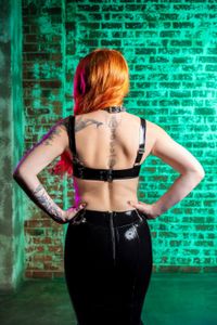 Latex Manette Bra
